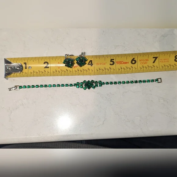 Vintage set emerald green bracelet and earrings - Picture 7 of 8